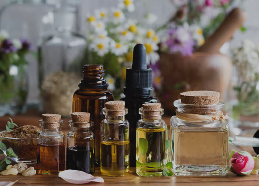 Aceites esenciales (variedades variadas, frascos de 10 ml)